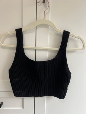 Black Aritzia Ribbed Tank Crop Top - Women
